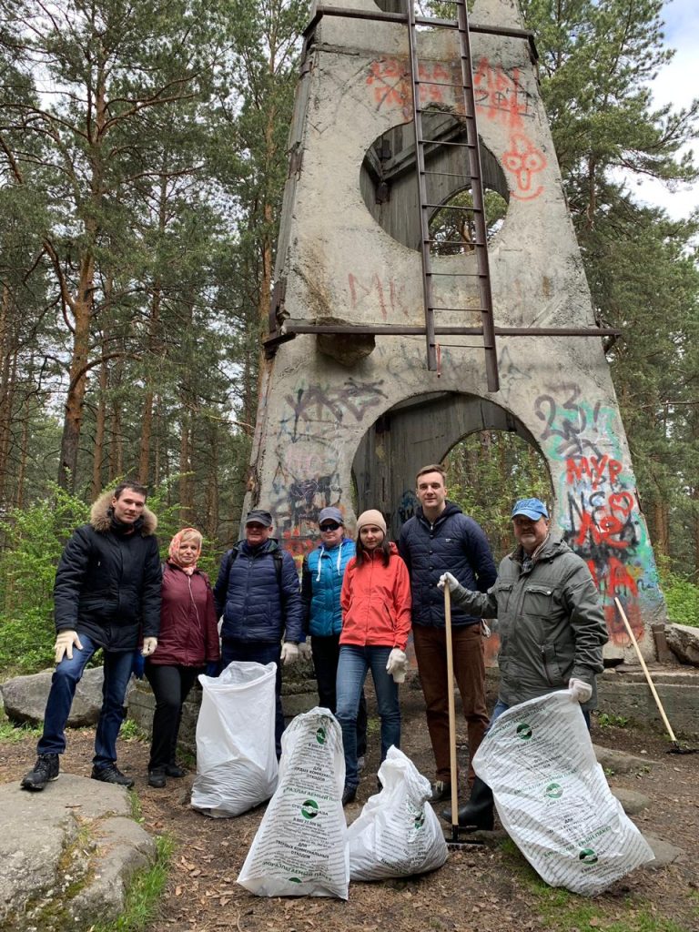 На территории Шарташского лесного парка прошел Всероссийский экологический субботник «Зеленая Весна»