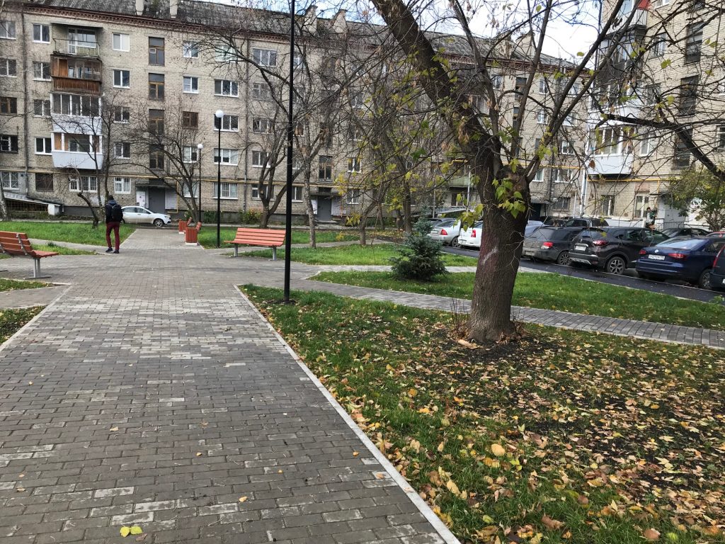 Благодаря нацпроекту «Жилье и городская среда» в Екатеринбурге в 2019 году преобразилось 39 дворов