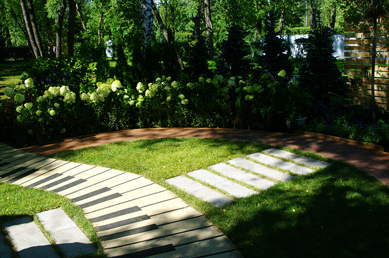 В августе 2020 года в Екатеринбурге состоится II Евразийский Фестиваль ландшафтного искусства «Атмосфера-2020»