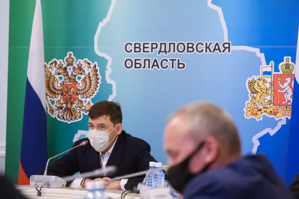 Главы муниципалитетов по поручению Евгения Куйвашева приступили к оценке ущерба и восстановлению объектов после урагана