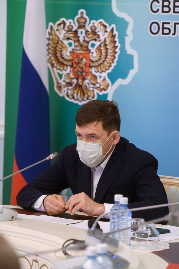 Главы муниципалитетов по поручению Евгения Куйвашева приступили к оценке ущерба и восстановлению объектов после урагана