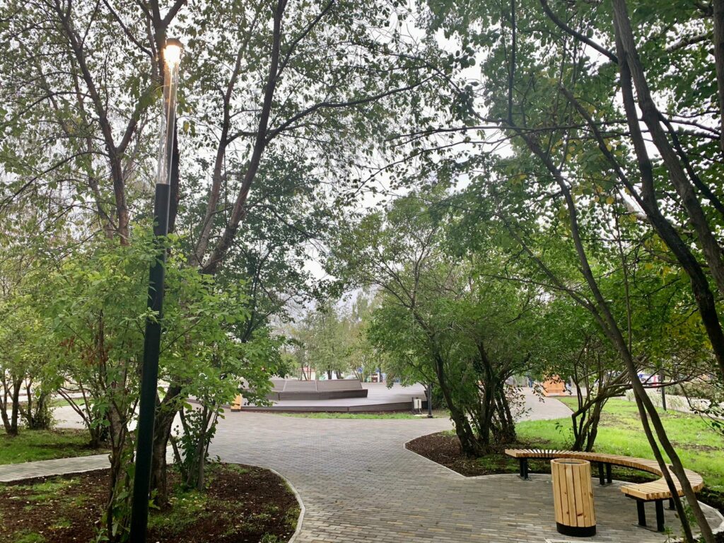 В Год медицинского работника, объявленный Евгением Куйвашевым, в Нижнем Тагиле открыли аллею врачей