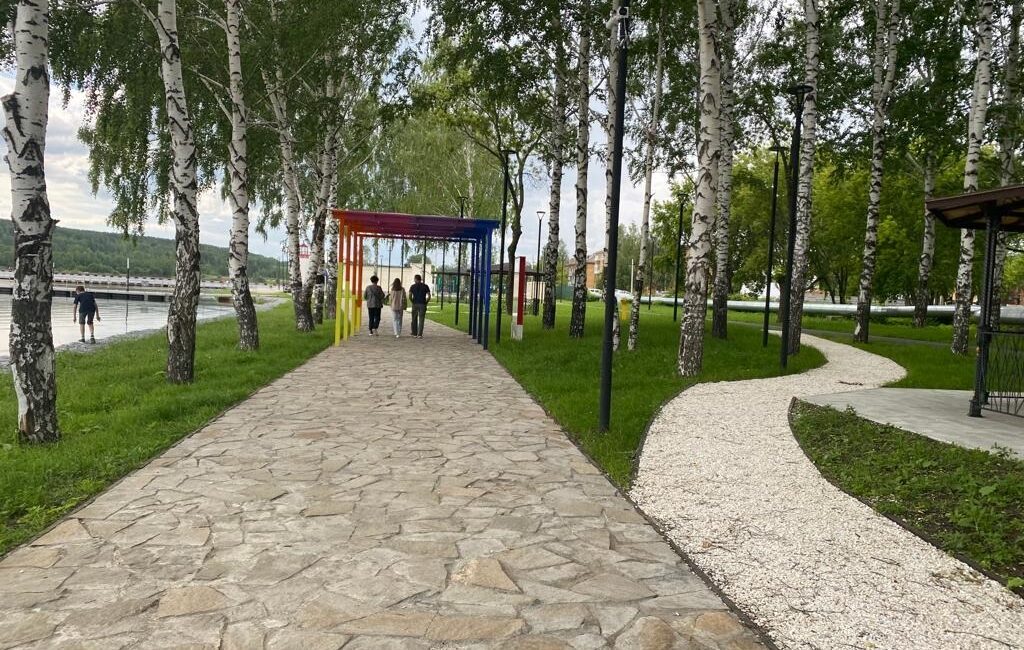 Реализация свердловских проектов комплексного благоустройства территорий получила высокую оценку на федеральном уровне