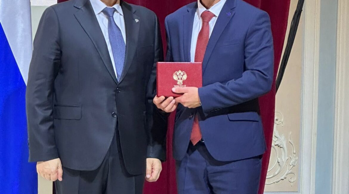 О награждении медалью