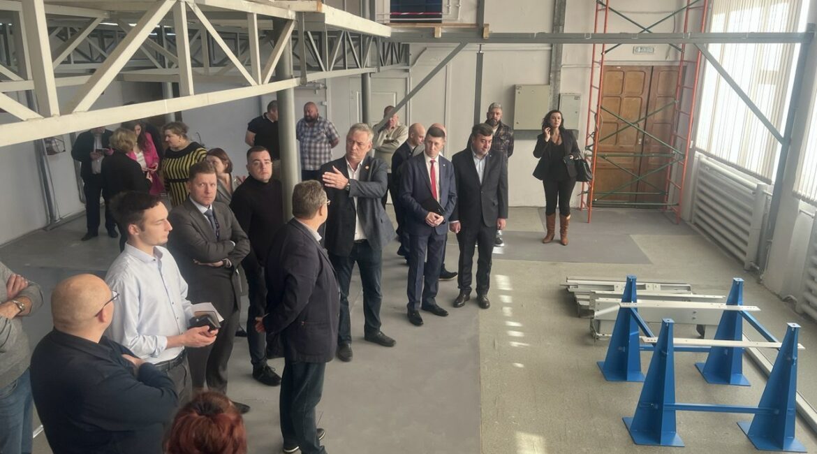 В Екатеринбурге открылся Центр содействия и развития лифтовой отрасли