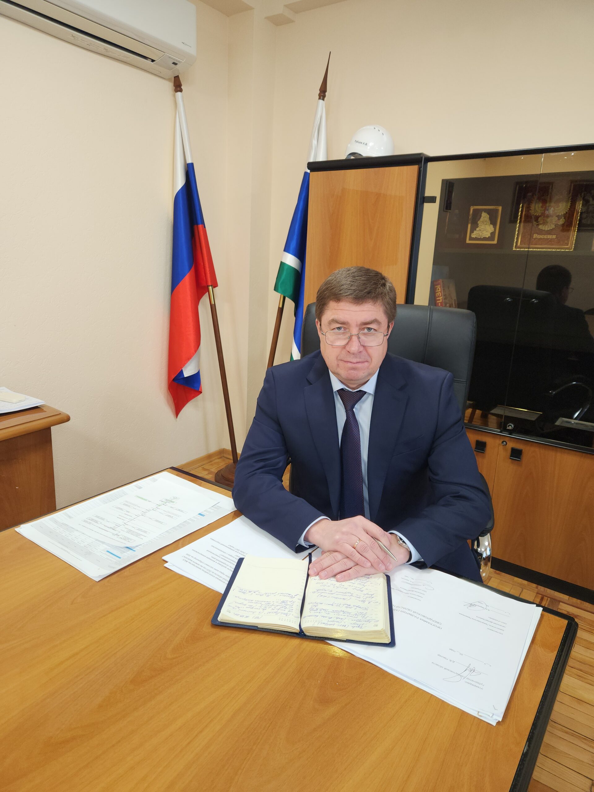 Ежегодно в третье воскресенье марта отмечается День работников бытового обслуживания населения и жилищно-коммунального хозяйства